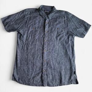 Patagonia Men L Short Sleeve Button-Down Casual Shirt Blue